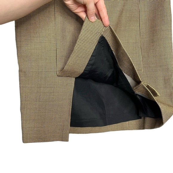 Carlisle Micro Houndstooth Wool Silk Blend Academia Pencil Skirt - Picture 7 of 10